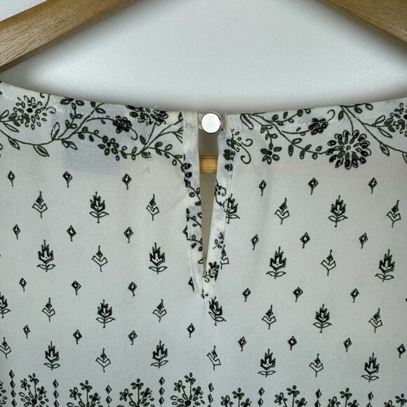 Cocomo Womens Tiered Sleeve Floral Blouse in Cream and Green Sz XL | Lightweight - Picture 4 of 9